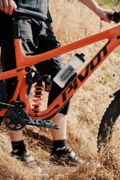 Fidlock TWIST Fles 600 + Bike Base Set - Transparant Zwart -Fietsuitrusting Winkel FIDLOCK TWIST bottle 600 7