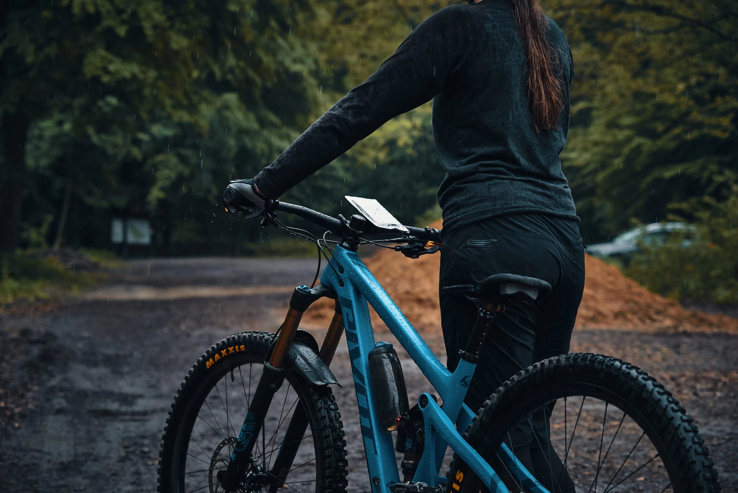 Fidlock VACUUM Uni Telefoonhoesje - M Zwart 13 Fidlock VACUUM Uni Telefoonhoesje - M Zwart - Afbeelding 11